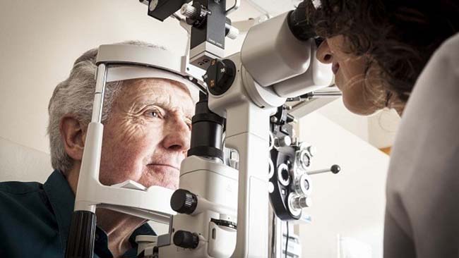 Biến chứng về nhãn khoa nghiêm trọng thậm chí có thể gây ra mù lòa