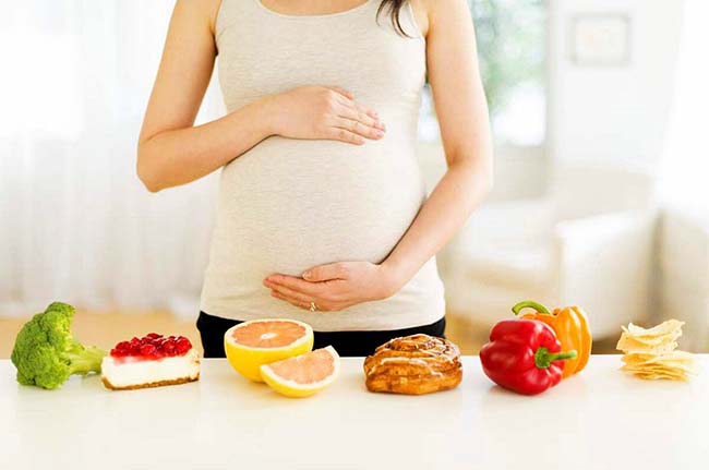 Tiểu đường thai kỳ được kiểm soát bằng việc điều chỉnh chế độ ăn uống, tập luyện