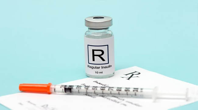 Tiêm insulin là một phương pháp bổ sung insulin từ bên ngoài vào cơ thể