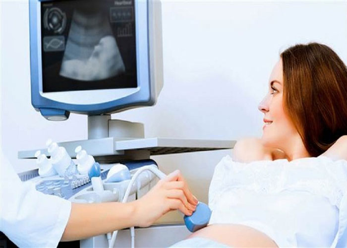 Nếu bị tiểu đường thai kỳ, thay vì quá lo lắng, chị em nên tuân thủ nghiêm ngặt lời khuyên của các bác sĩ sản phụ khoa để đảm bảo sức khỏe cho mẹ và con.